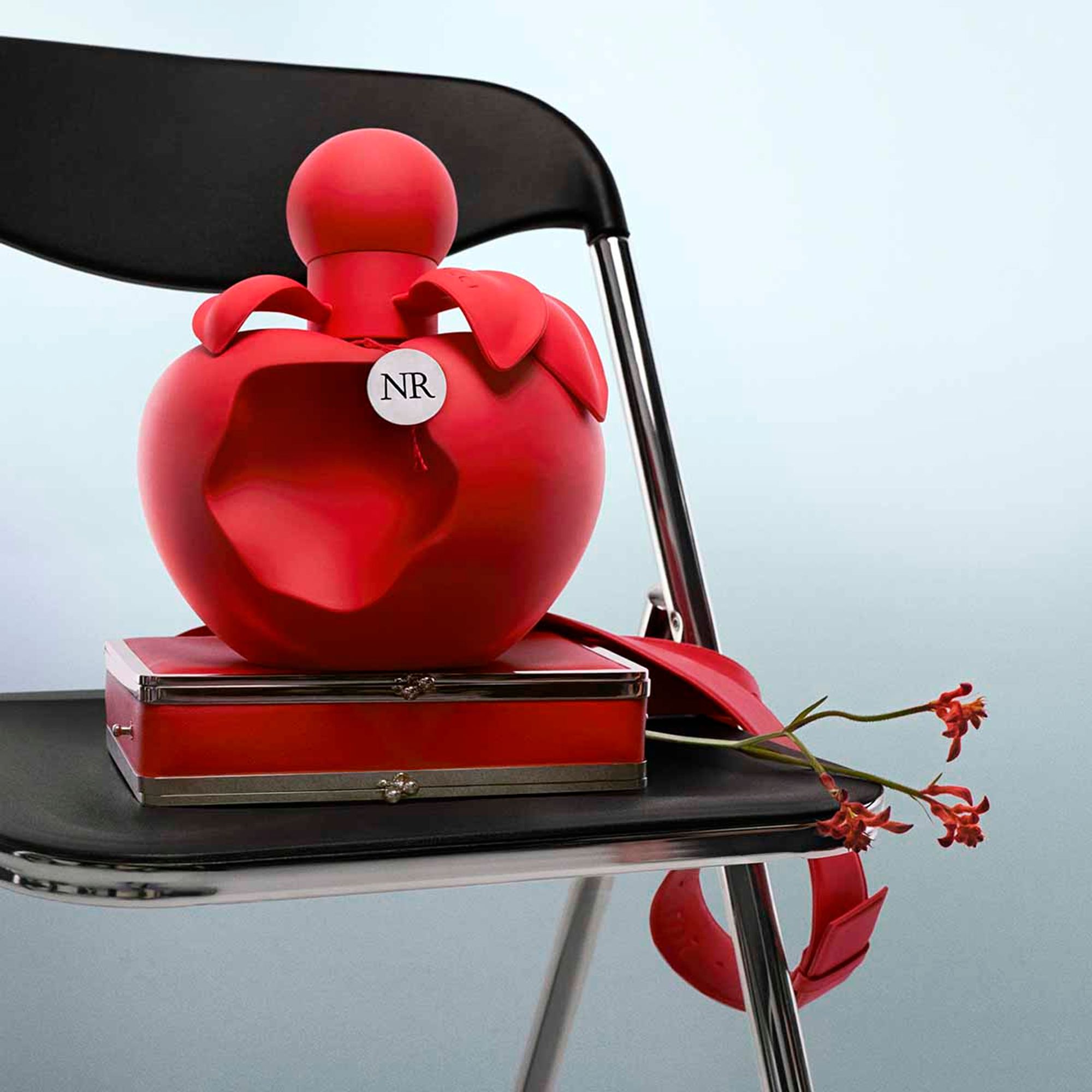 Nina Ricci Extra Rouge Eau De Parfum - Felix Panama